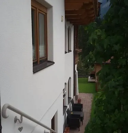 Apartment Hauser
